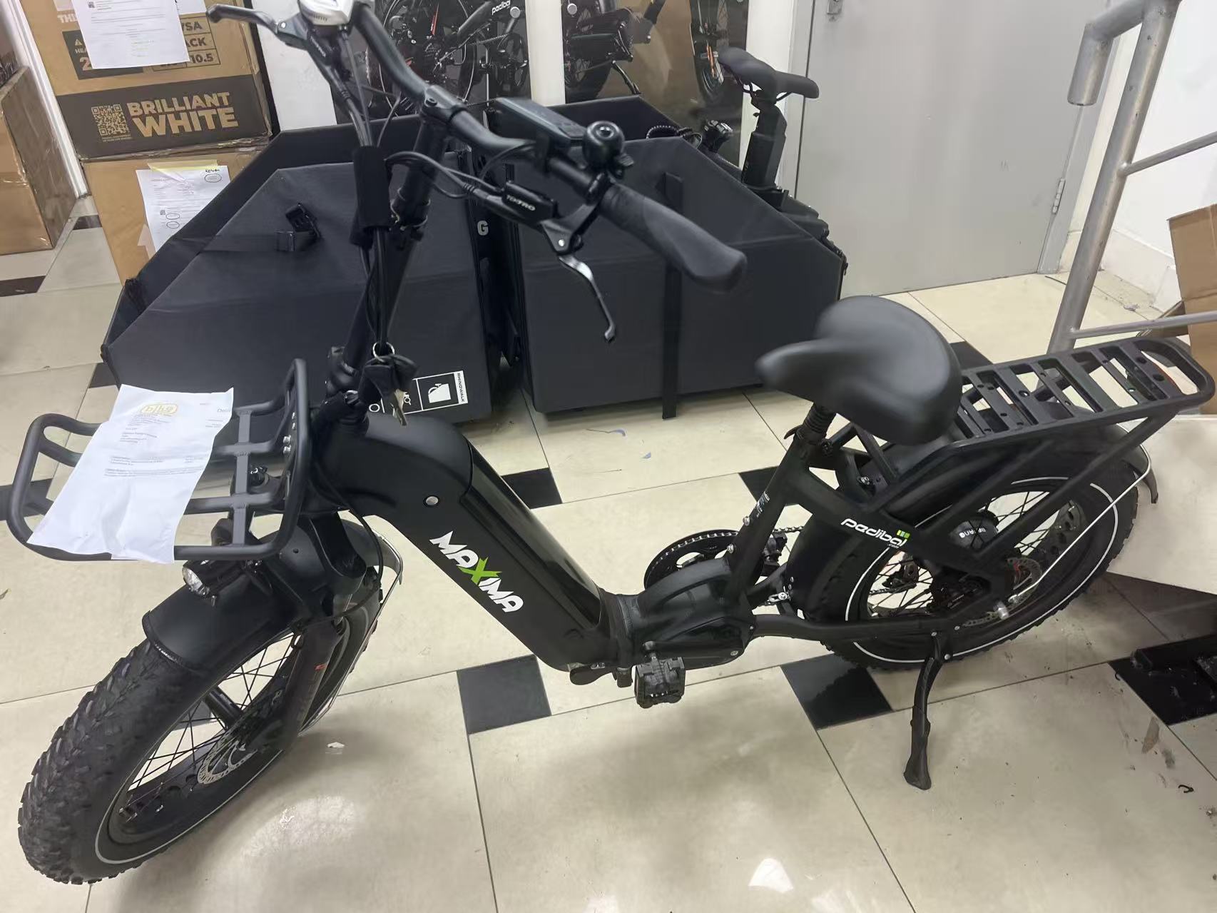 Pedibal Maxima (Fold) - NEARLY NEW - 12 miles - DVSA THROTTLE APPROVED