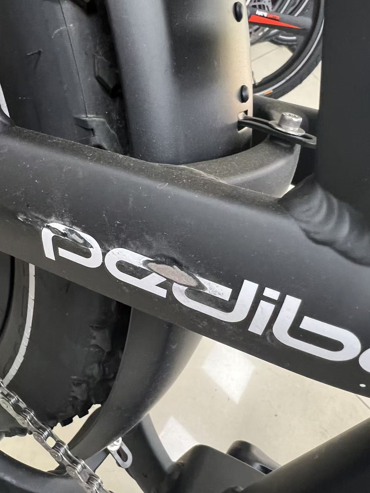 Pedibal Maxima (Fold) - NEARLY NEW - 12 miles - DVSA THROTTLE APPROVED