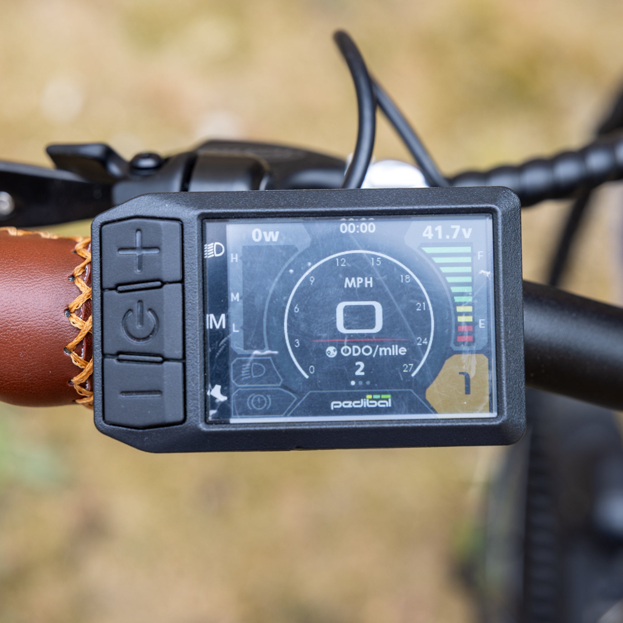 Pedibal Navigata MKII - Black 'Nearly New' with 2 miles - DVSA Certified Throttle