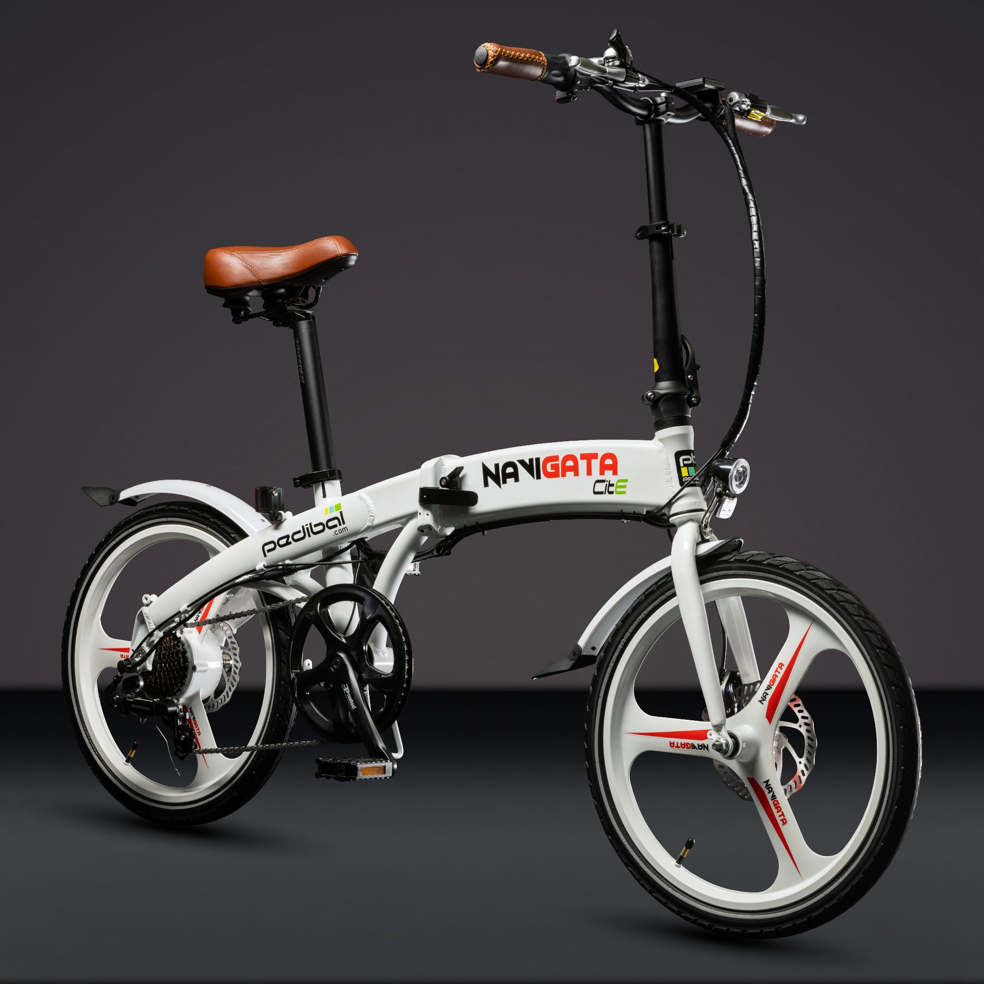 Pedibal Navigata CitE front view white model