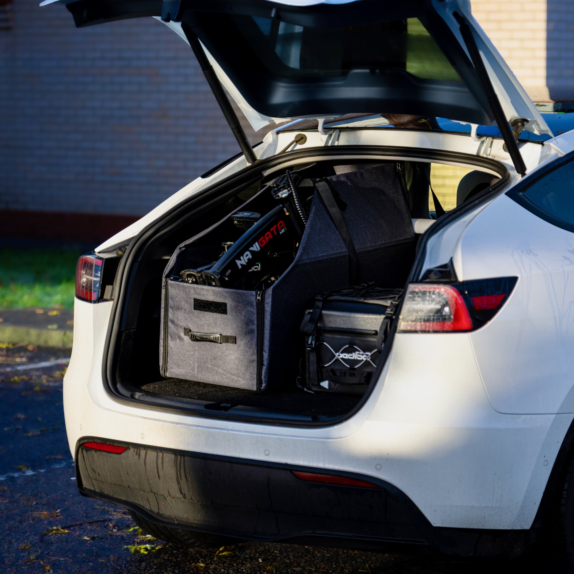 Pedibal 20″ Portable Folding eBike Storage Box – Flat‑Pack Design with Removable Wheels