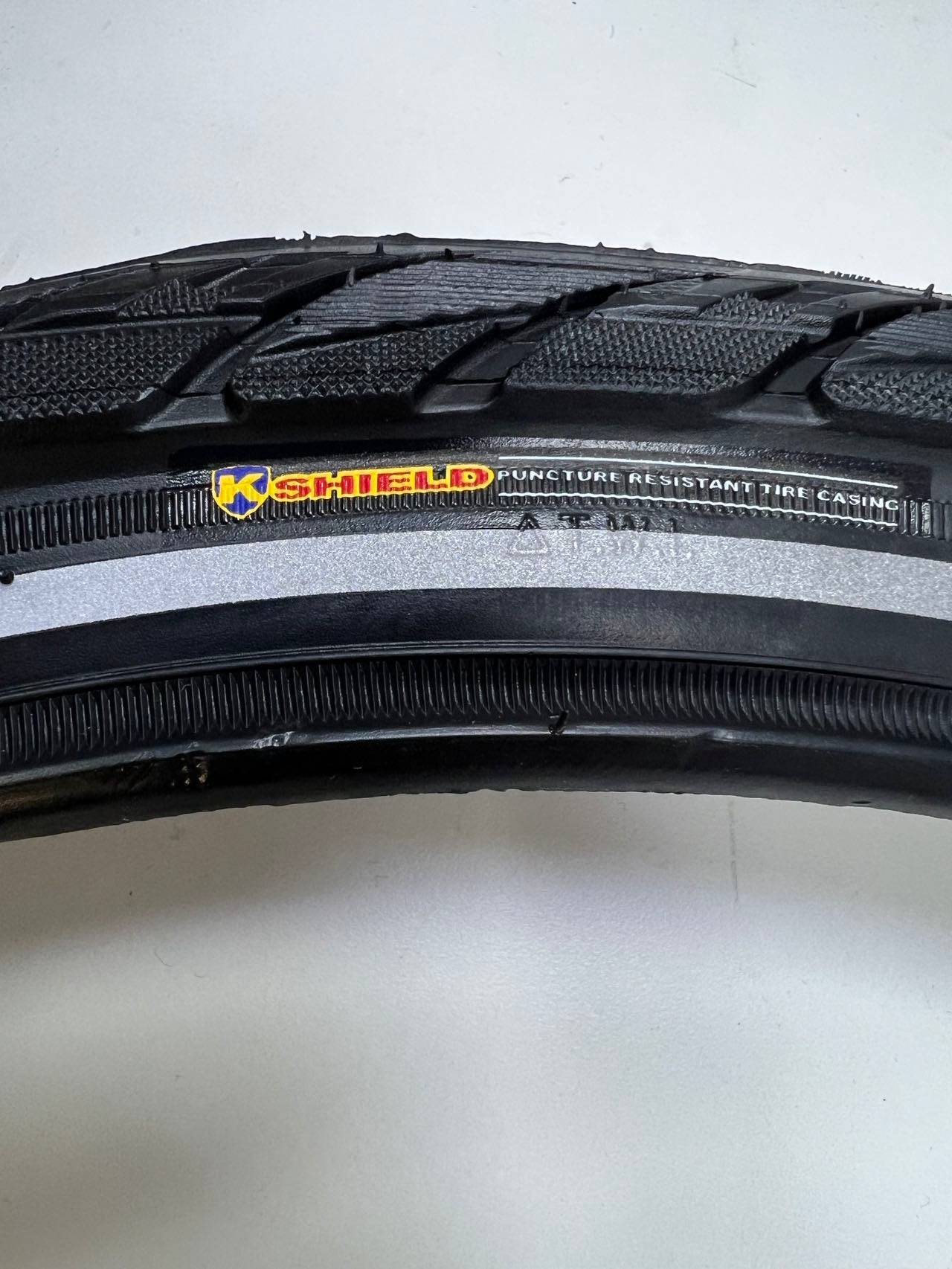 Pedibal Navigata 20x1.75 Puncture Resistant Nylon Tyre