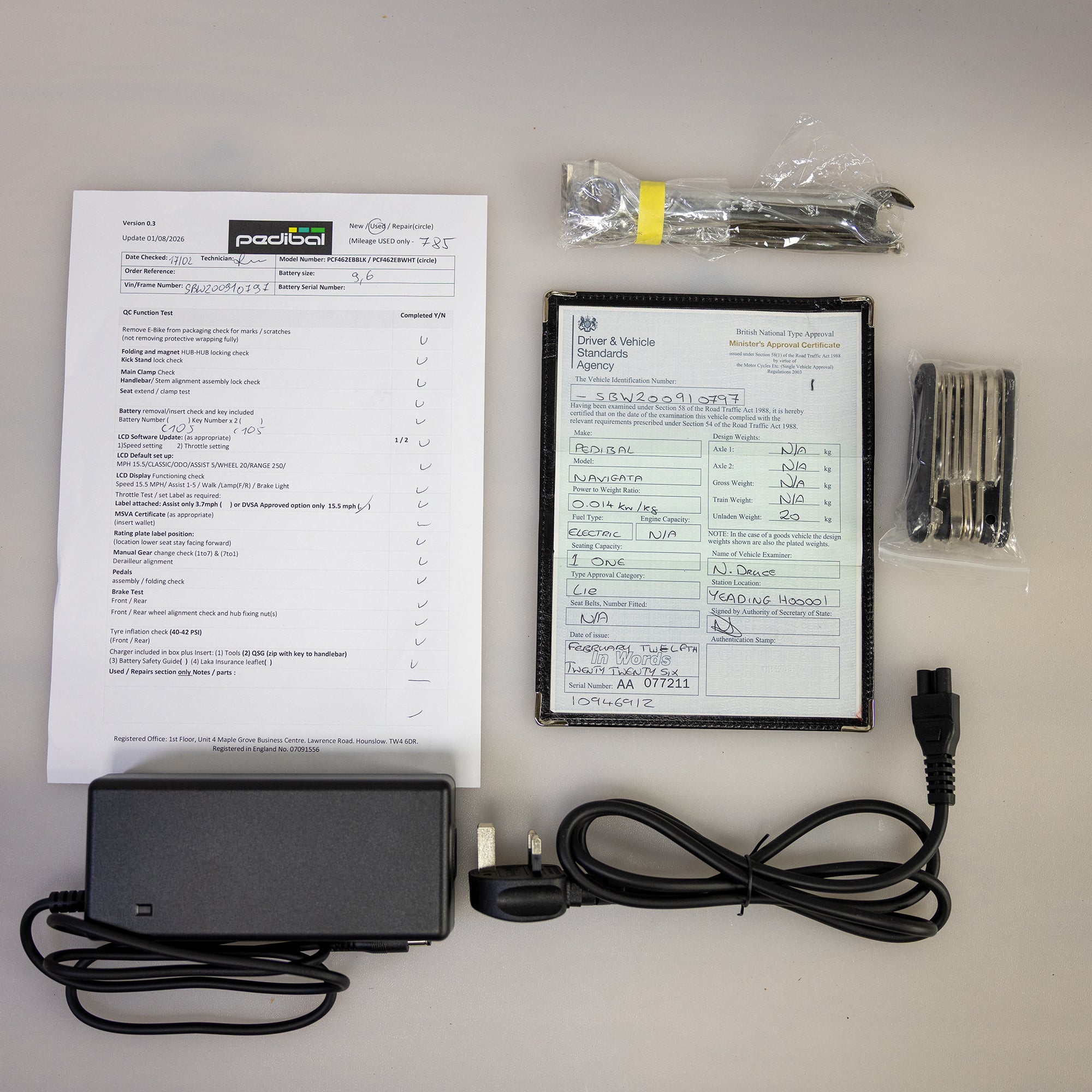 Pedibal Navigata CitE - Black 'Refurbished' with 785 miles - DVSA Certified Throttle