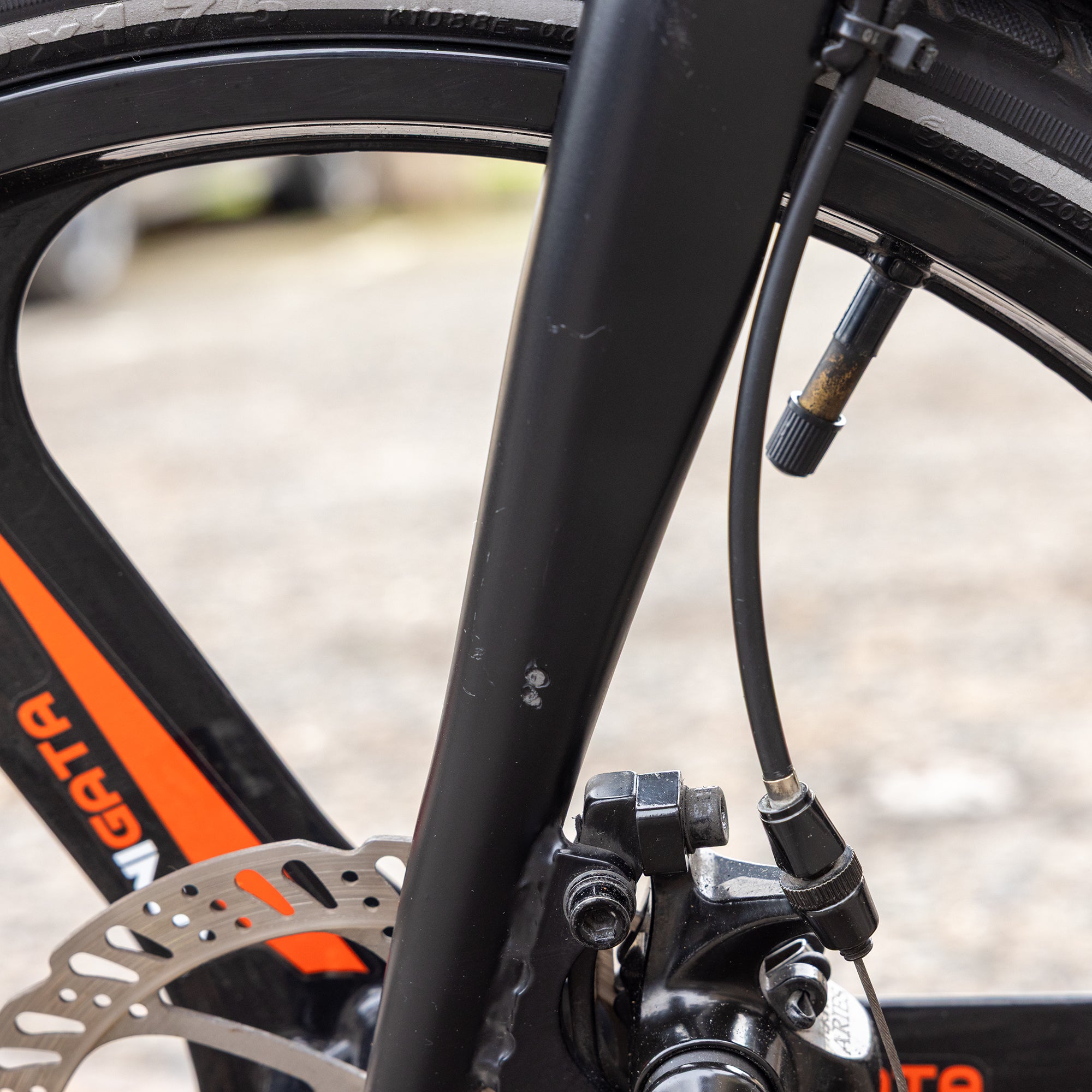 Pedibal Navigata CitE - Black 'Refurbished' with 785 miles - DVSA Certified Throttle