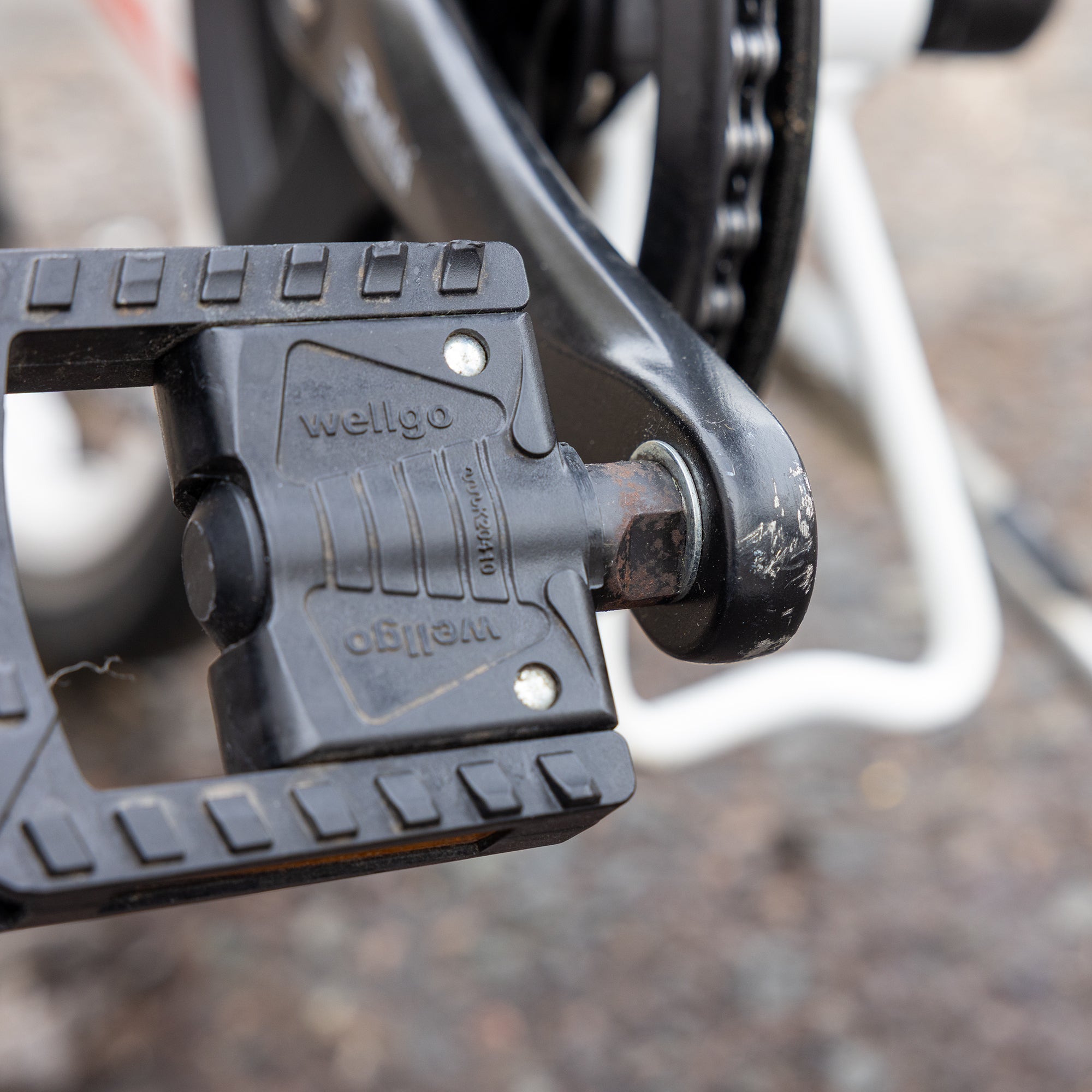 Pedibal Navigata CitE - White 'Refurbished' with 550 miles - DVSA Certified Throttle