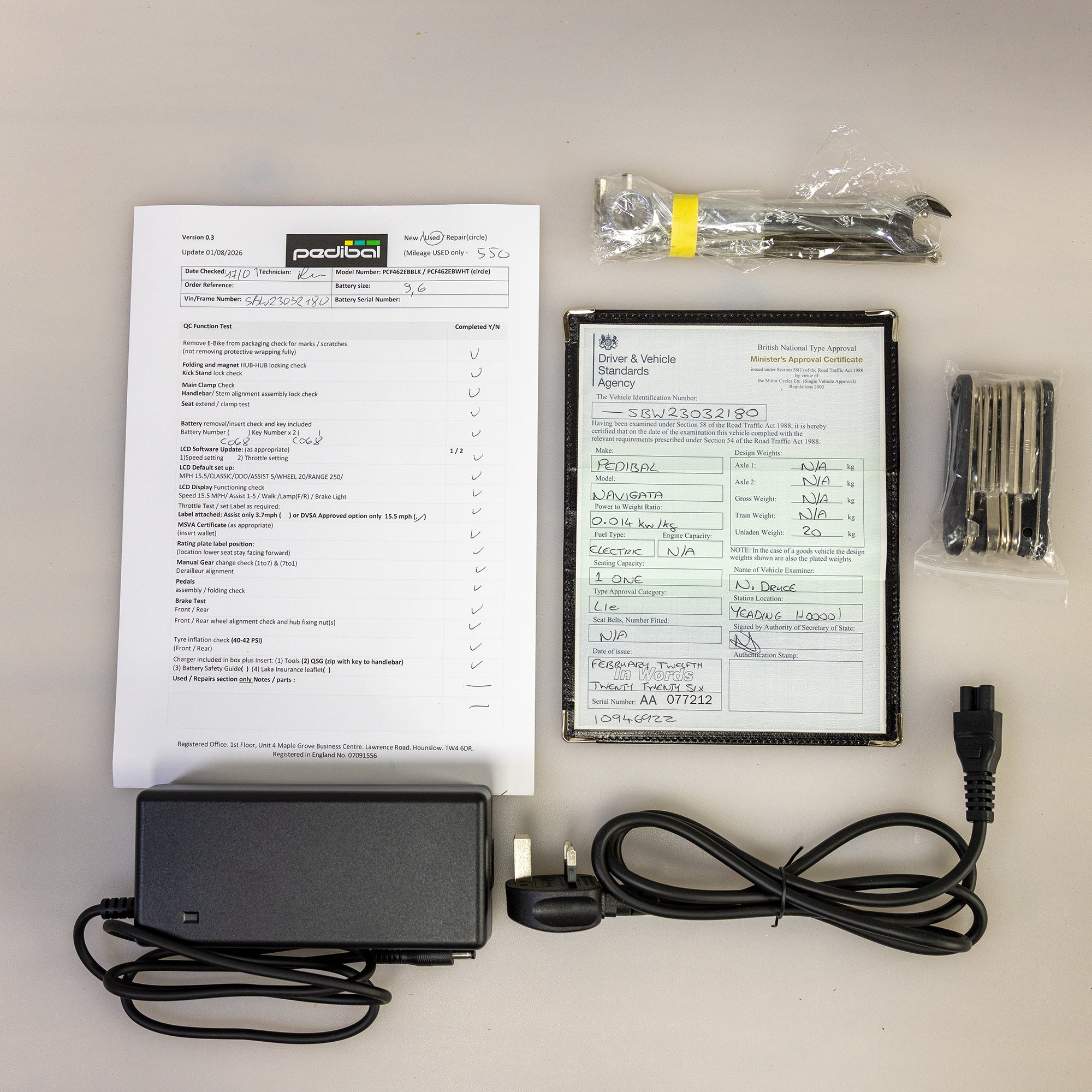 Pedibal Navigata CitE - White 'Refurbished' with 550 miles - DVSA Certified Throttle