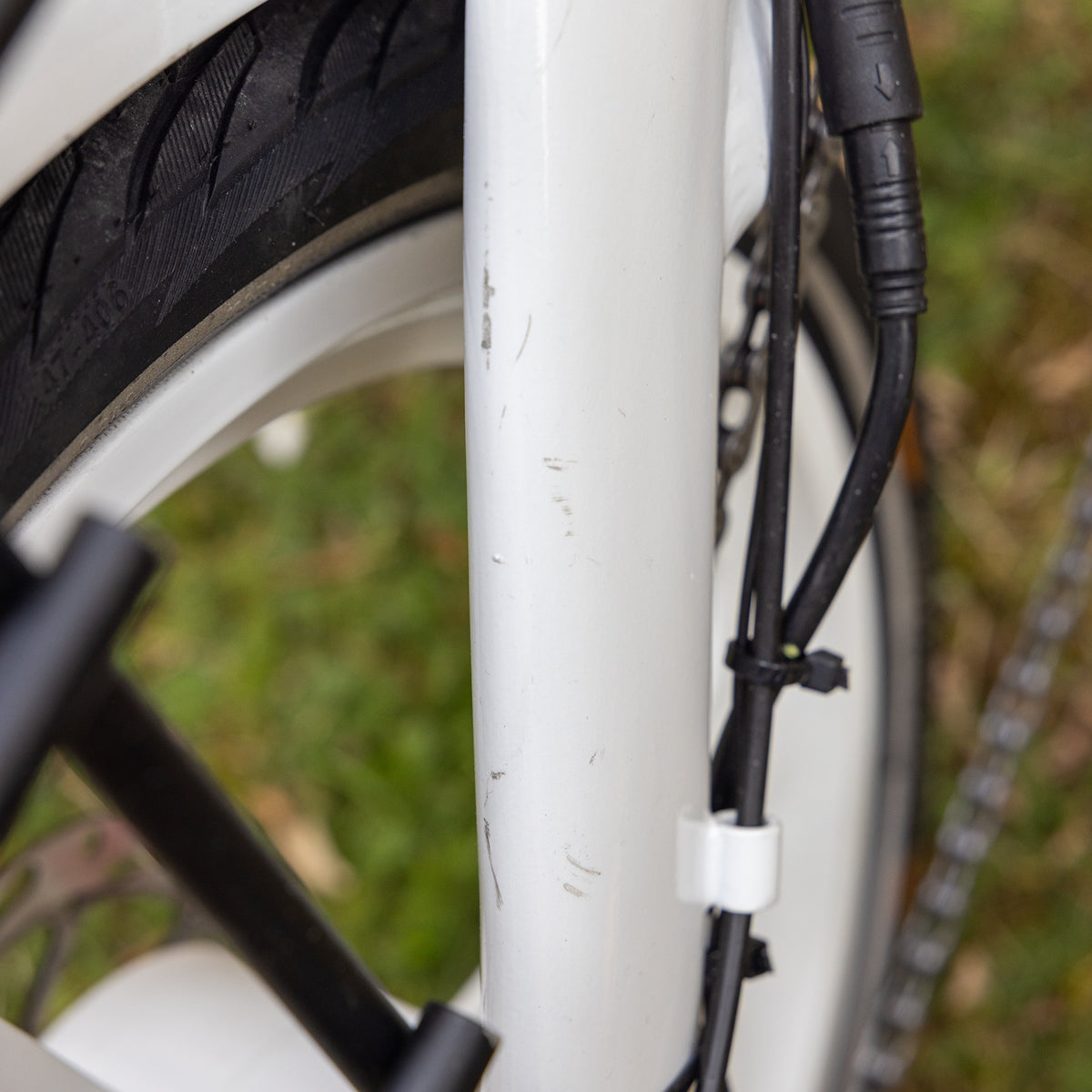 Pedibal Navigata MKII - White 'Refurbished' with 85 miles - Pedal Assist (no throttle)